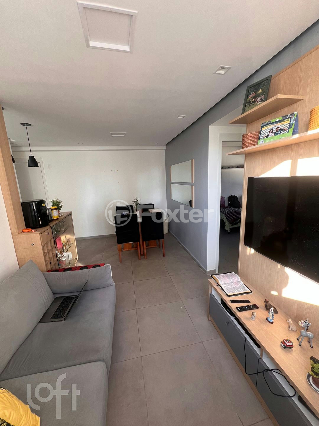 Apartamento à venda com 2 quartos, 47m² - Foto 2