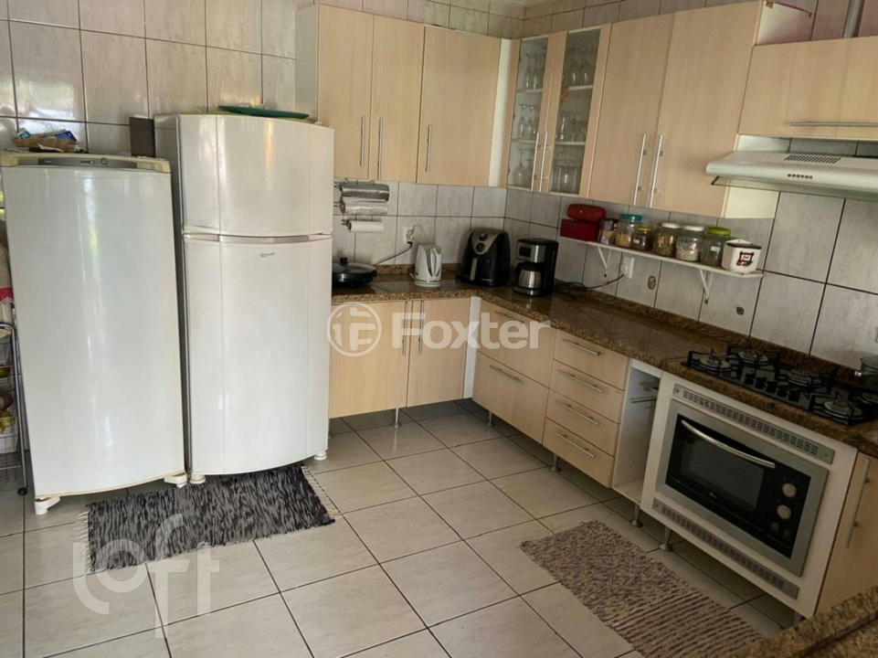 Casa à venda com 3 quartos, 202m² - Foto 11