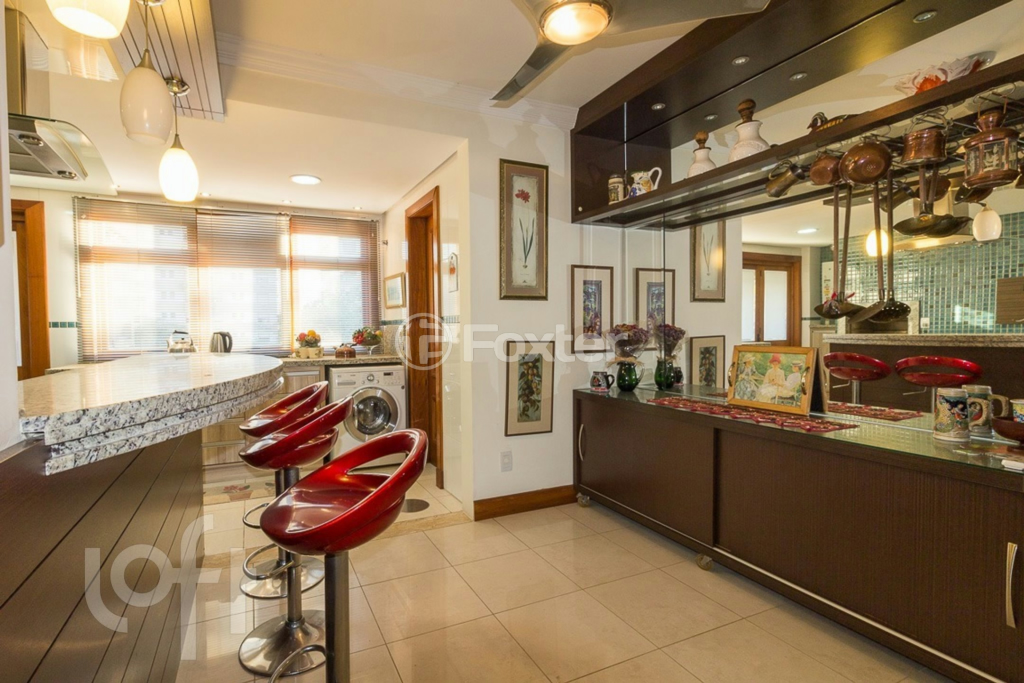 Apartamento à venda com 3 quartos, 154m² - Foto 15