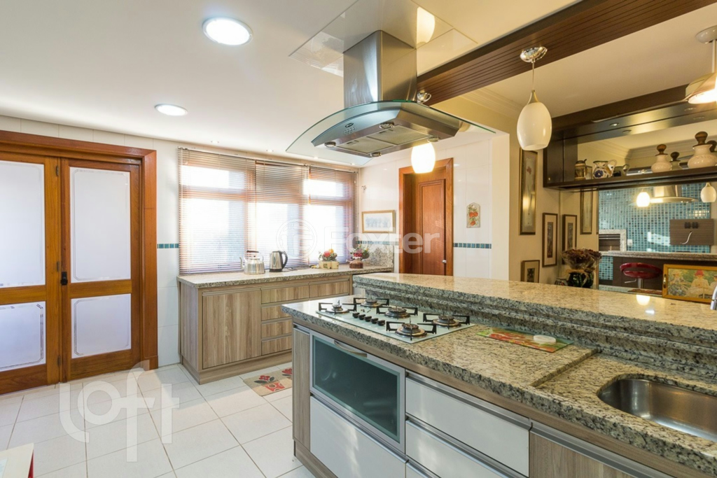 Apartamento à venda com 3 quartos, 154m² - Foto 11