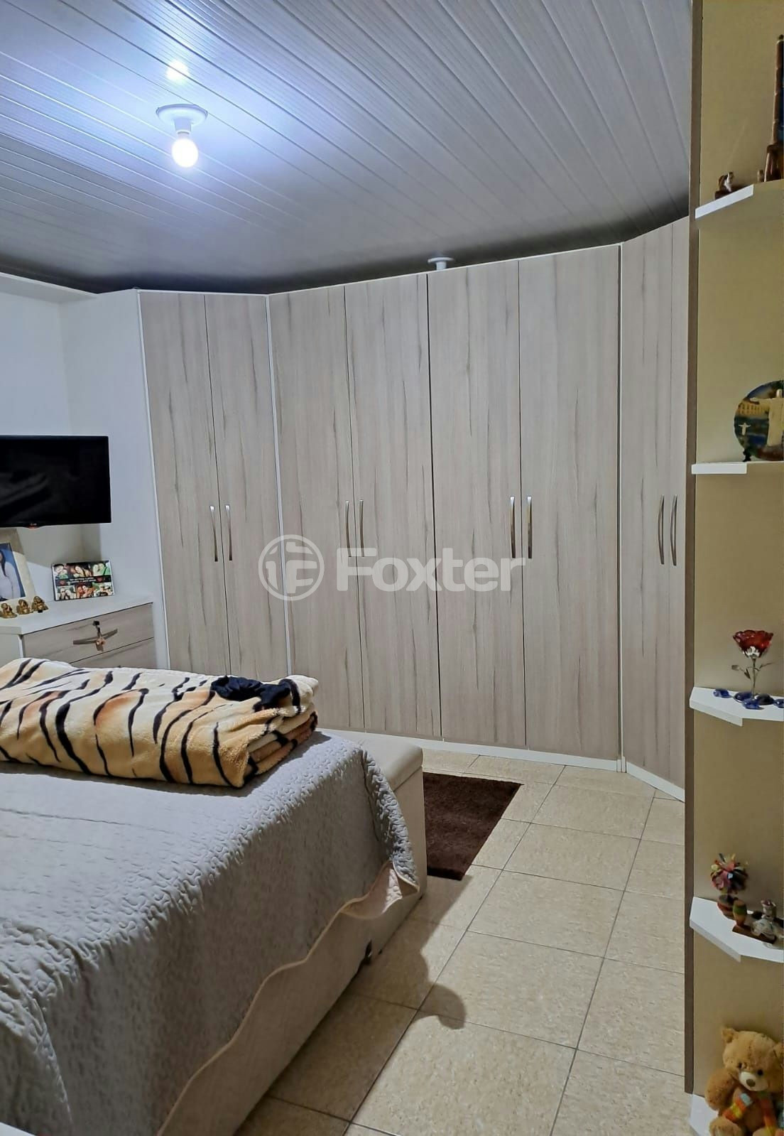 Casa à venda com 5 quartos, 265m² - Foto 1