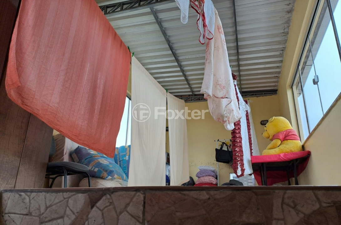 Casa à venda com 5 quartos, 265m² - Foto 4