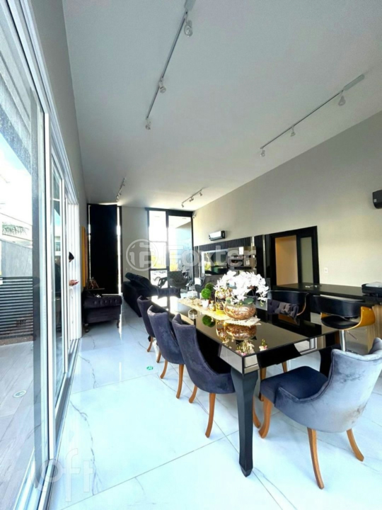 Casa de Condomínio à venda com 3 quartos, 200m² - Foto 8