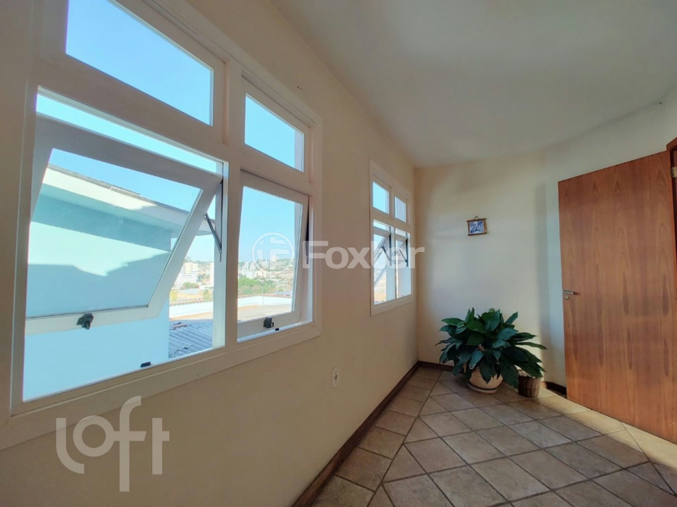 Casa à venda com 4 quartos, 390m² - Foto 26