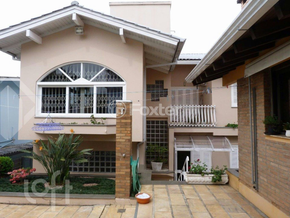 Casa à venda com 4 quartos, 390m² - Foto 37