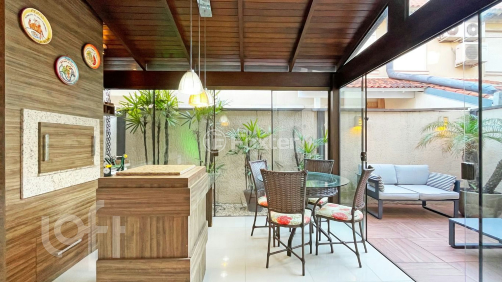 Casa de Condomínio à venda com 4 quartos, 157m² - Foto 1