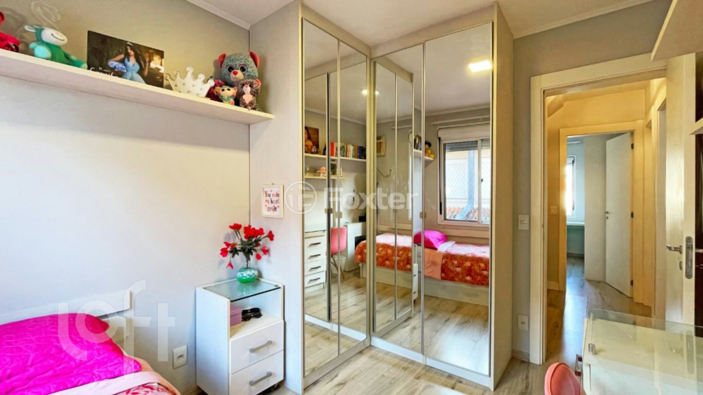 Casa de Condomínio à venda com 4 quartos, 157m² - Foto 29