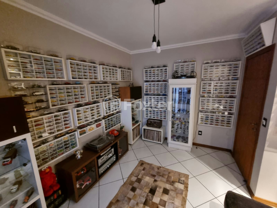 Casa à venda com 3 quartos, 250m² - Foto 12