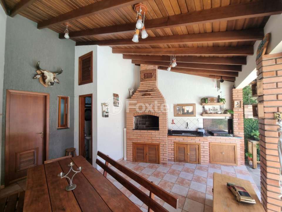 Casa à venda com 3 quartos, 250m² - Foto 13