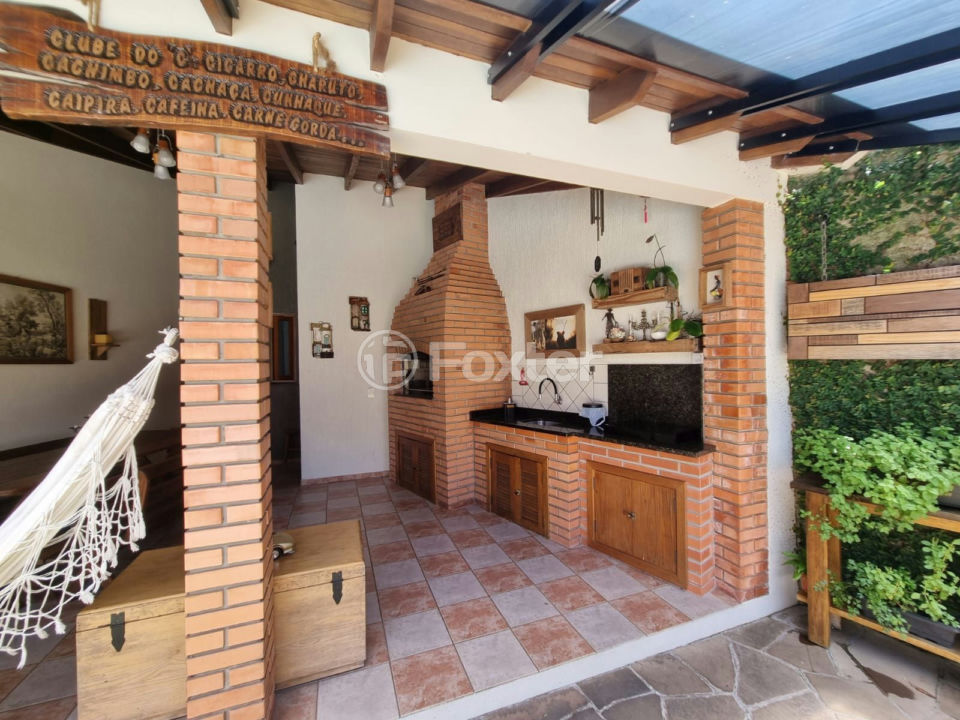 Casa à venda com 3 quartos, 250m² - Foto 15
