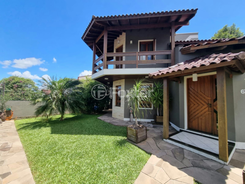 Casa à venda com 3 quartos, 250m² - Foto 4