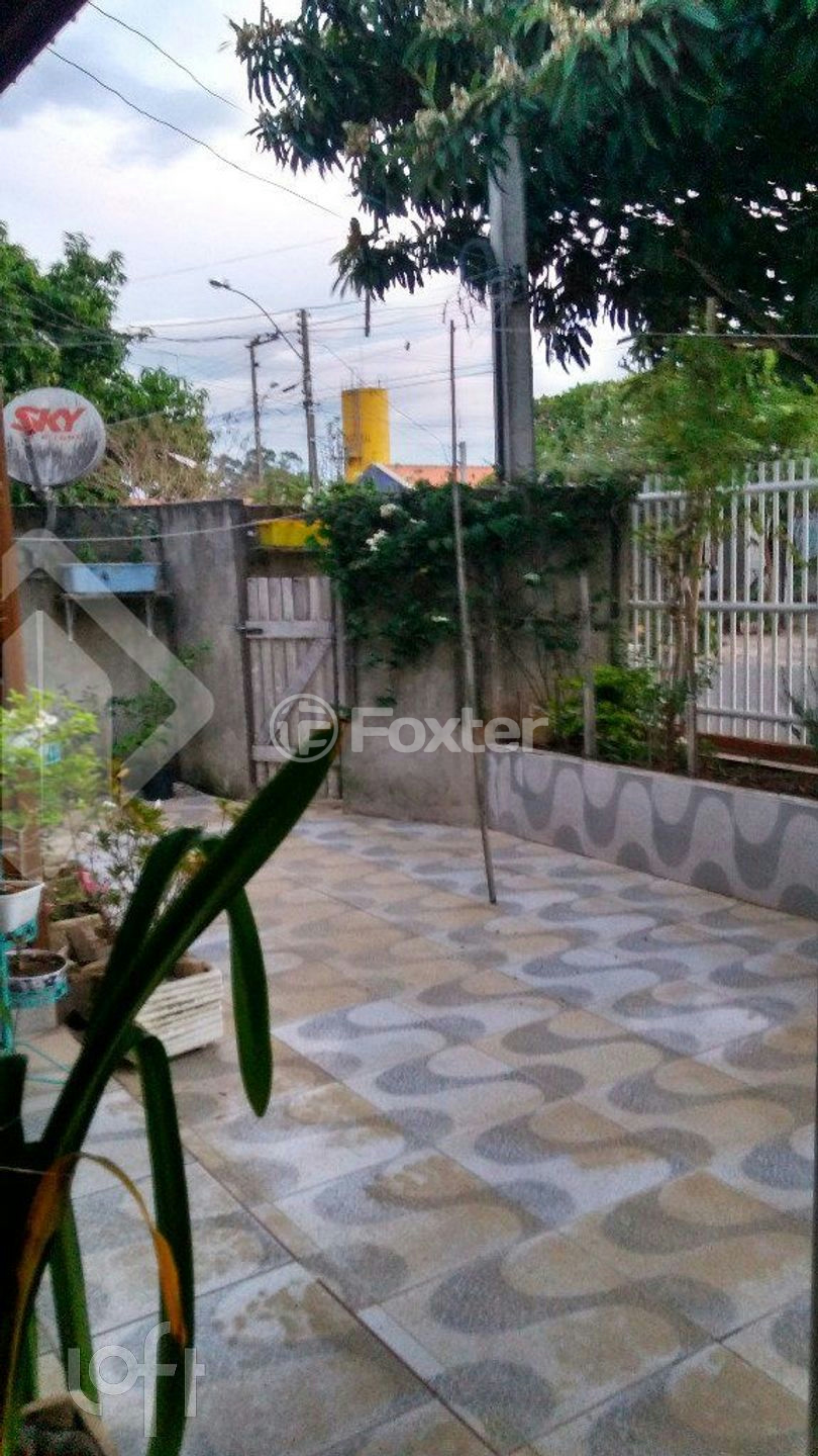 Casa à venda com 2 quartos, 70m² - Foto 3
