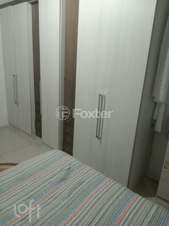 Apartamento à venda com 1 quarto, 50m² - Foto 2