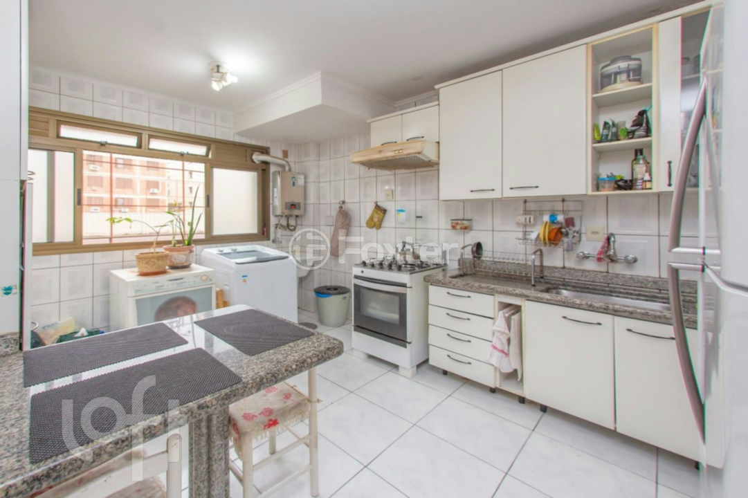 Apartamento à venda com 2 quartos, 90m² - Foto 9
