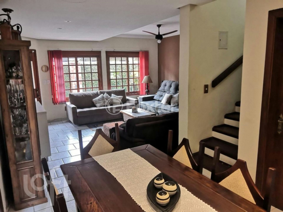 Casa de Condomínio à venda com 3 quartos, 190m² - Foto 4