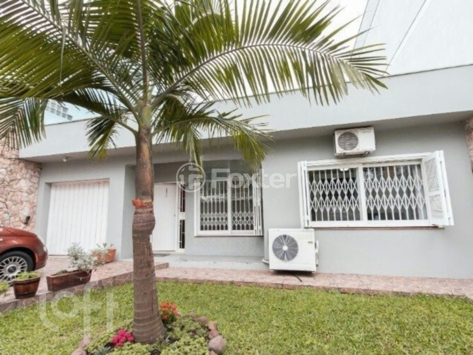Casa à venda com 3 quartos, 154m² - Foto 1