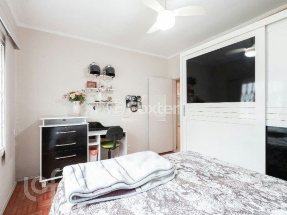 Casa à venda com 3 quartos, 154m² - Foto 4