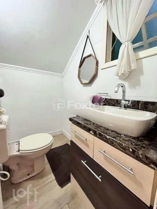 Casa à venda com 3 quartos, 210m² - Foto 8