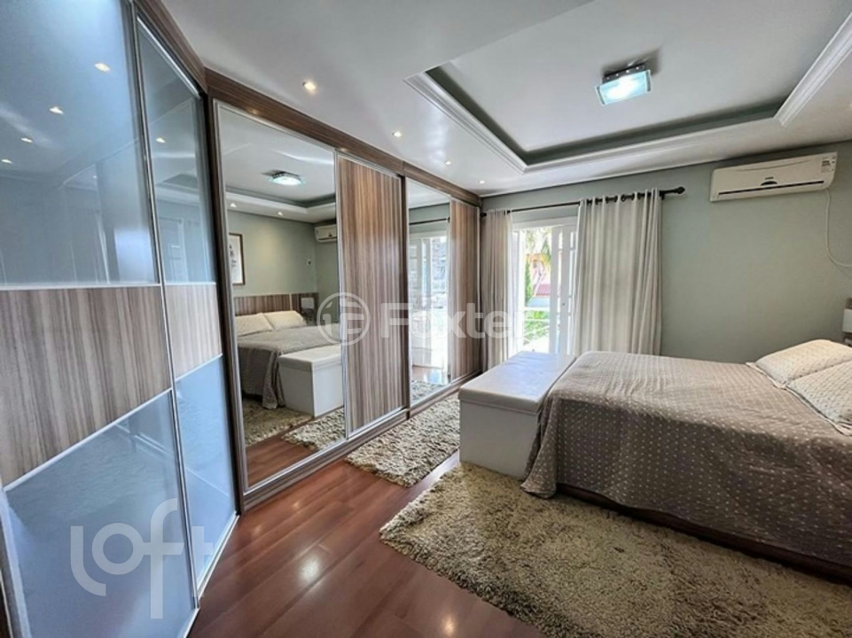 Casa à venda com 3 quartos, 210m² - Foto 15
