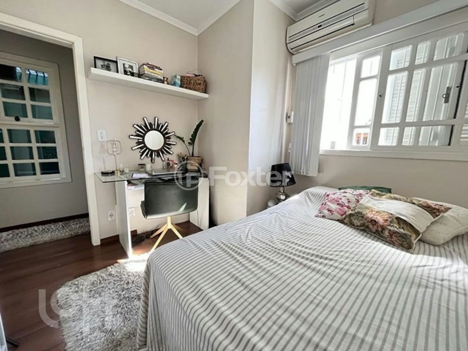 Casa à venda com 3 quartos, 210m² - Foto 23