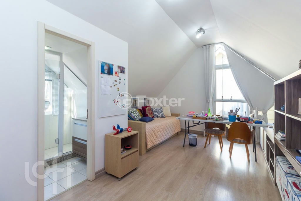 Casa de Condomínio à venda com 3 quartos, 222m² - Foto 19