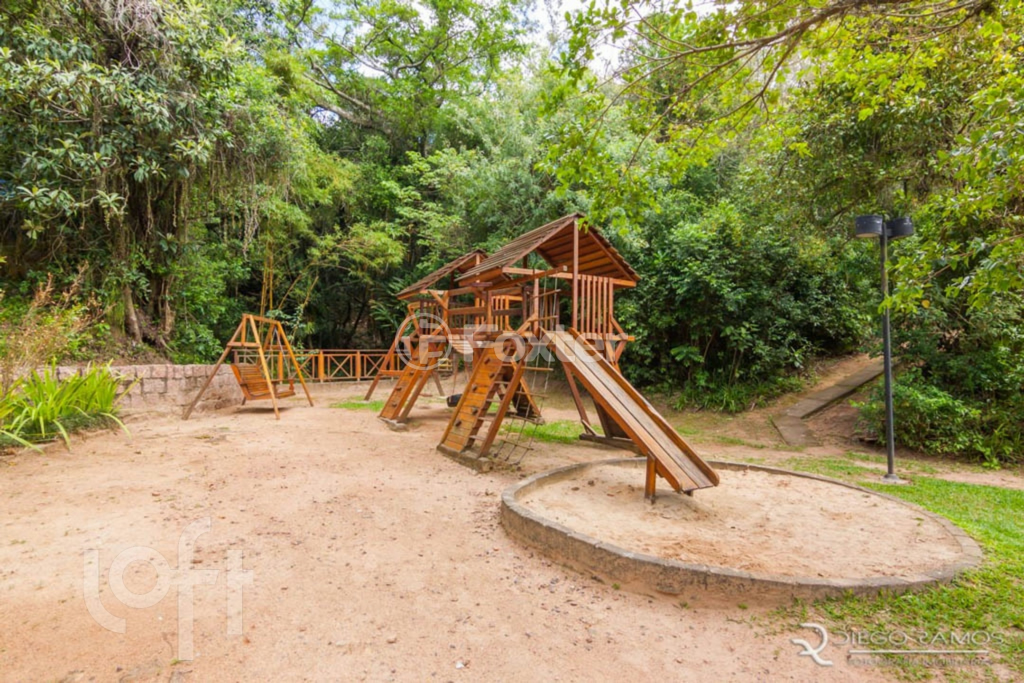 Casa de Condomínio à venda com 3 quartos, 222m² - Foto 56