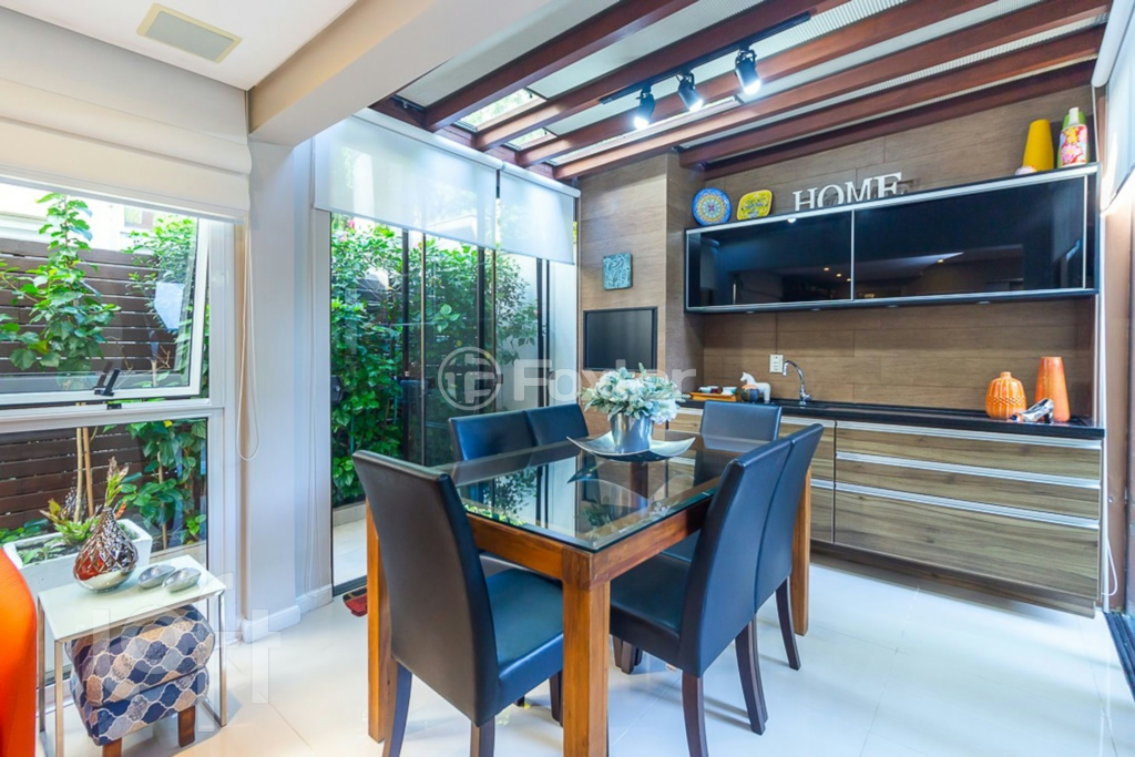 Casa de Condomínio à venda com 3 quartos, 222m² - Foto 94