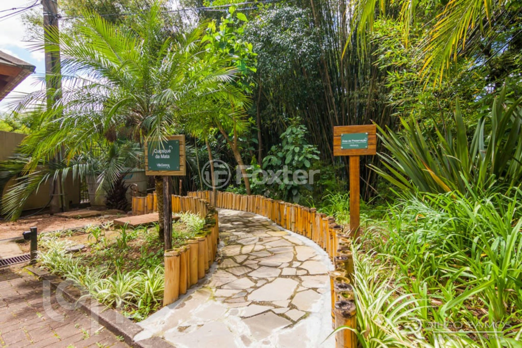 Casa de Condomínio à venda com 3 quartos, 222m² - Foto 59