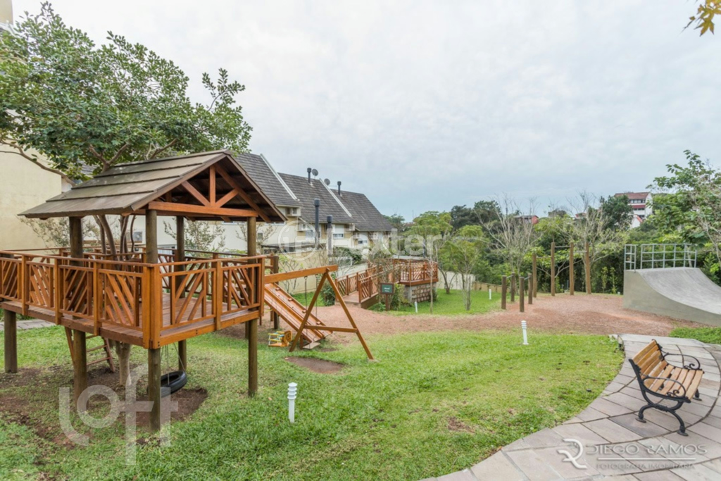 Casa de Condomínio à venda com 3 quartos, 222m² - Foto 66