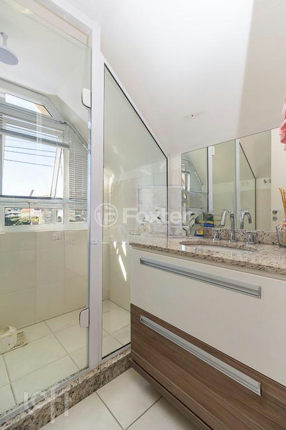 Casa de Condomínio à venda com 3 quartos, 222m² - Foto 28