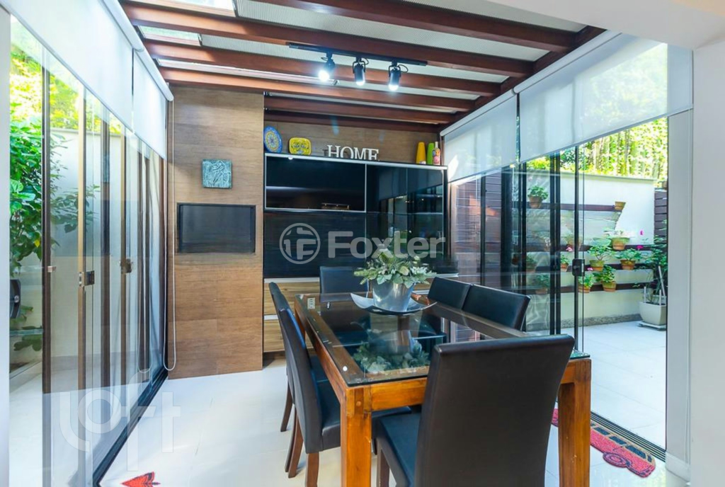 Casa de Condomínio à venda com 3 quartos, 222m² - Foto 8
