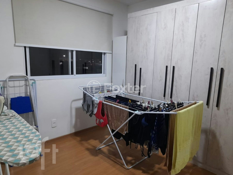 Apartamento à venda com 2 quartos, 40m² - Foto 5