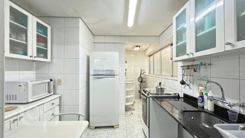 Apartamento à venda com 2 quartos, 128m² - Foto 6