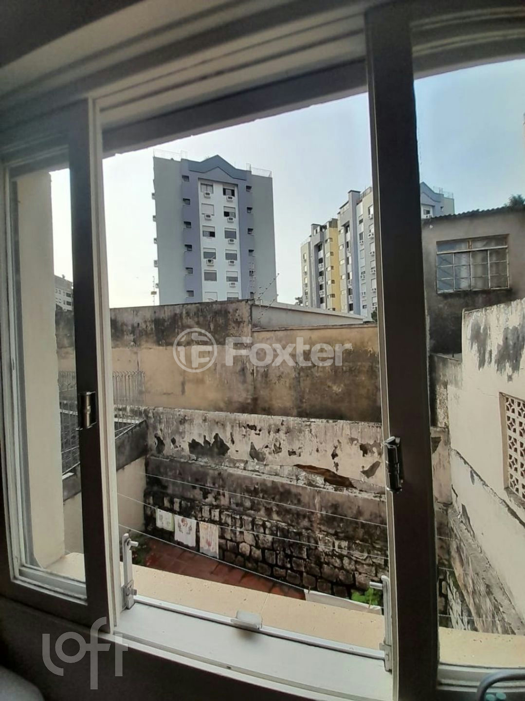 Apartamento à venda com 2 quartos, 70m² - Foto 15