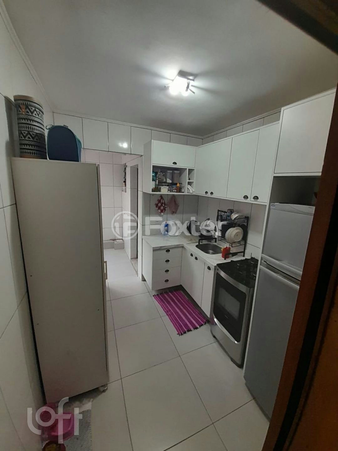 Apartamento à venda com 2 quartos, 70m² - Foto 2