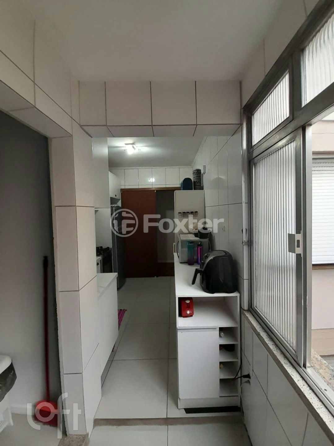 Apartamento à venda com 2 quartos, 70m² - Foto 4