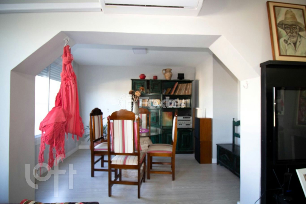 Apartamento à venda com 3 quartos, 100m² - Foto 2