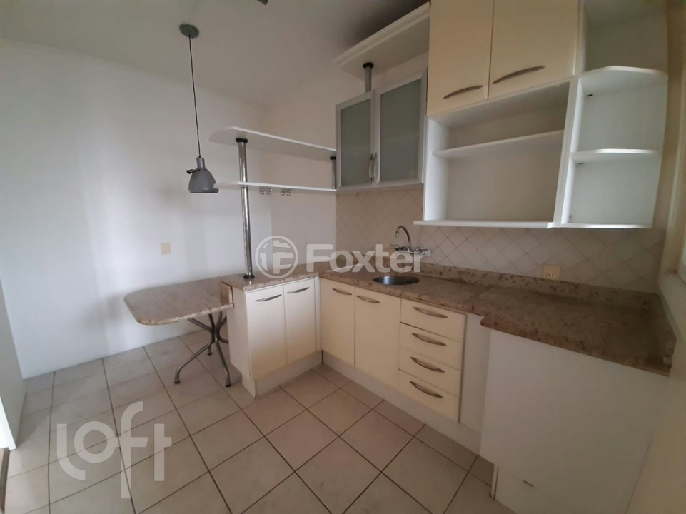 Apartamento à venda com 3 quartos, 108m² - Foto 2
