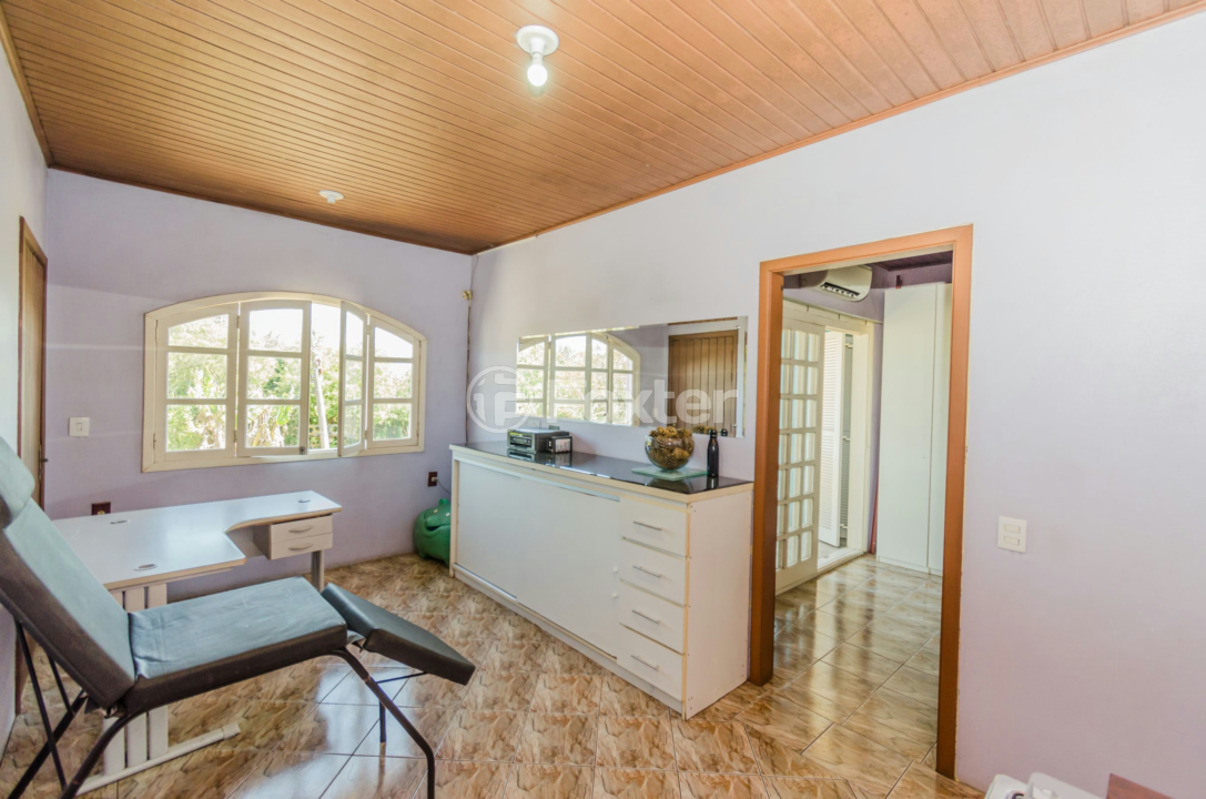 Casa à venda com 3 quartos, 200m² - Foto 14