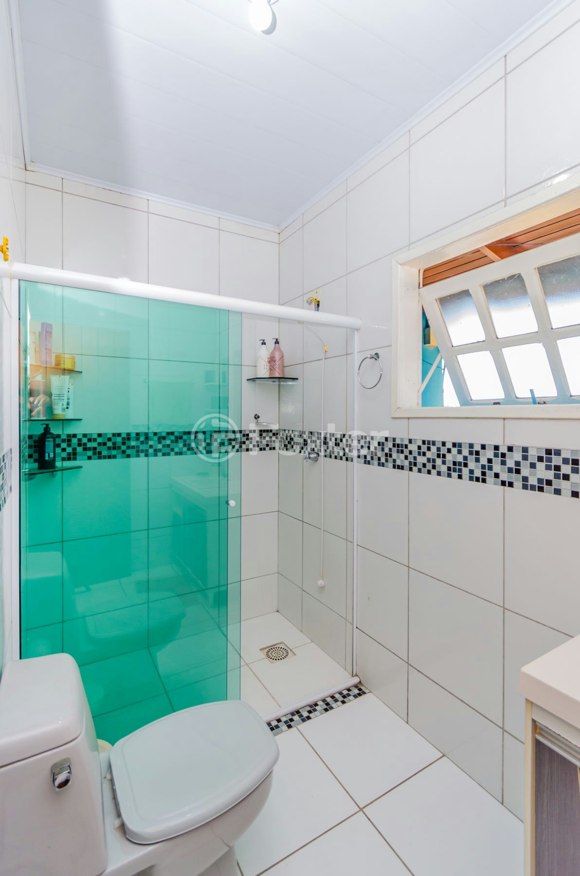Casa à venda com 3 quartos, 200m² - Foto 21