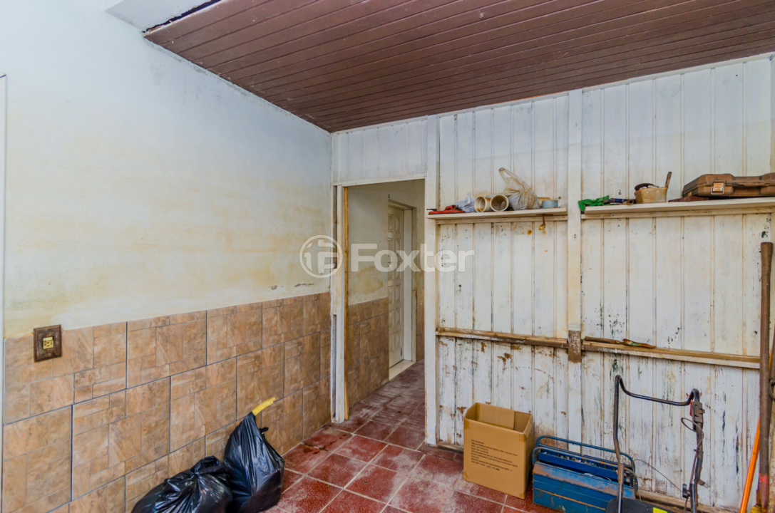 Casa à venda com 3 quartos, 200m² - Foto 37