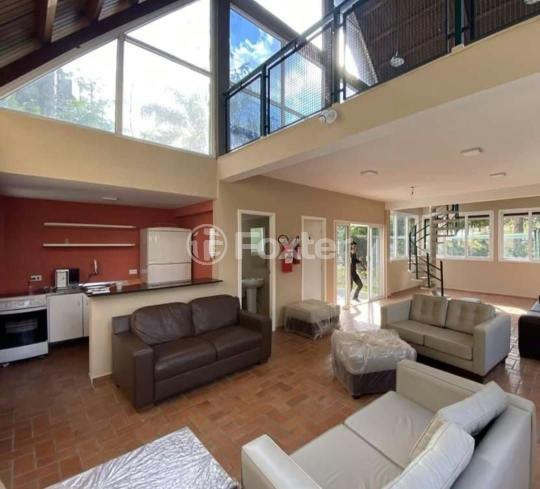 Casa de Condomínio à venda com 3 quartos, 147m² - Foto 2