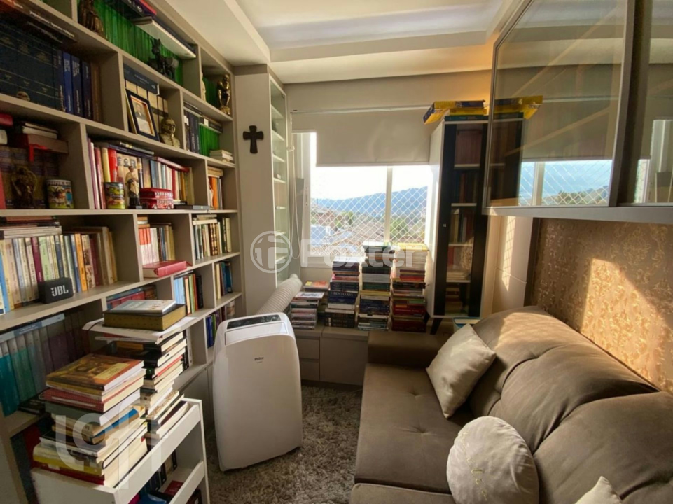 Apartamento à venda com 2 quartos, 63m² - Foto 12