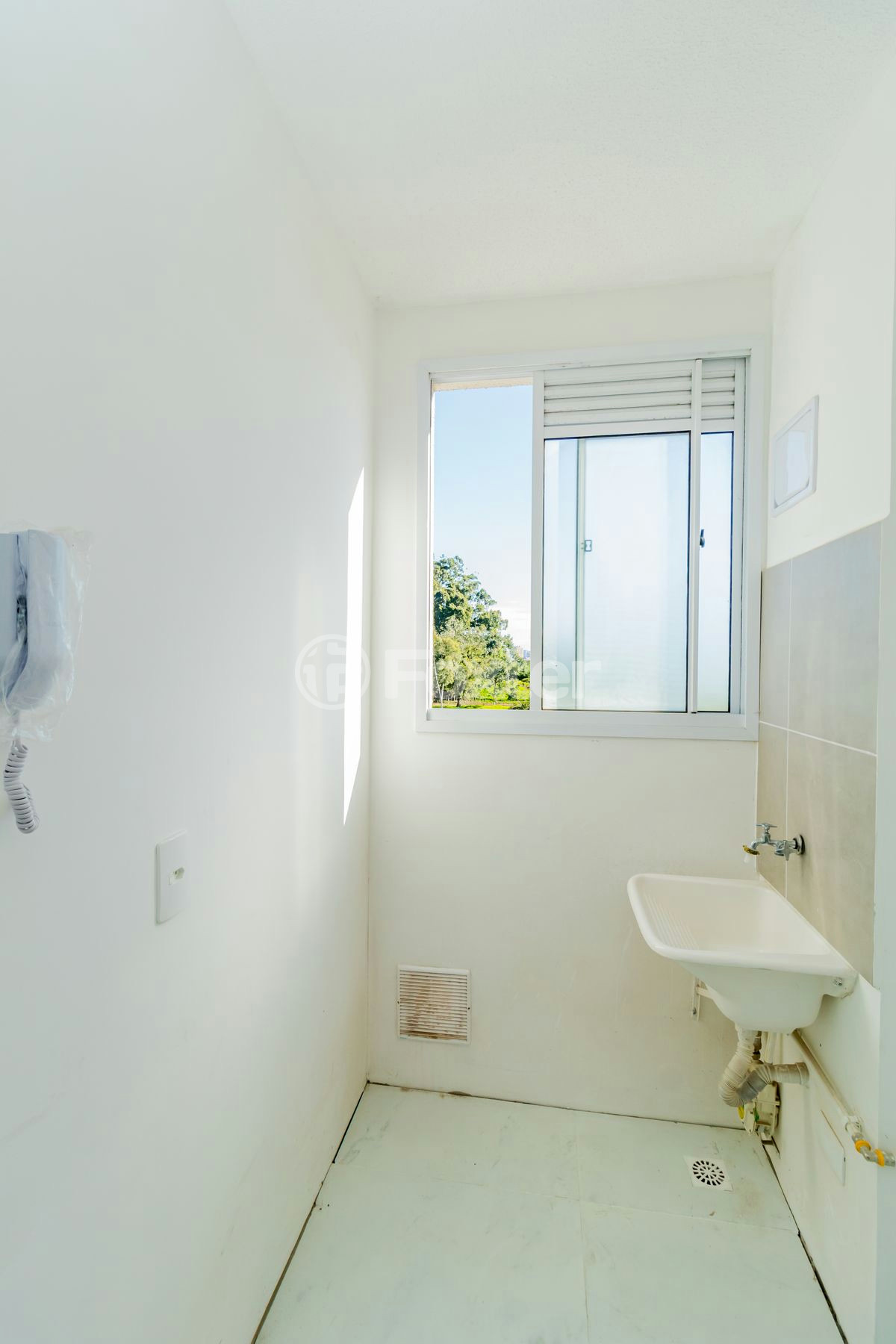Apartamento à venda com 2 quartos, 39m² - Foto 18