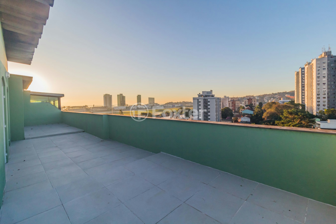 Cobertura à venda com 2 quartos, 190m² - Foto 2