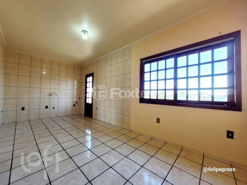 Casa à venda com 6 quartos, 242m² - Foto 9