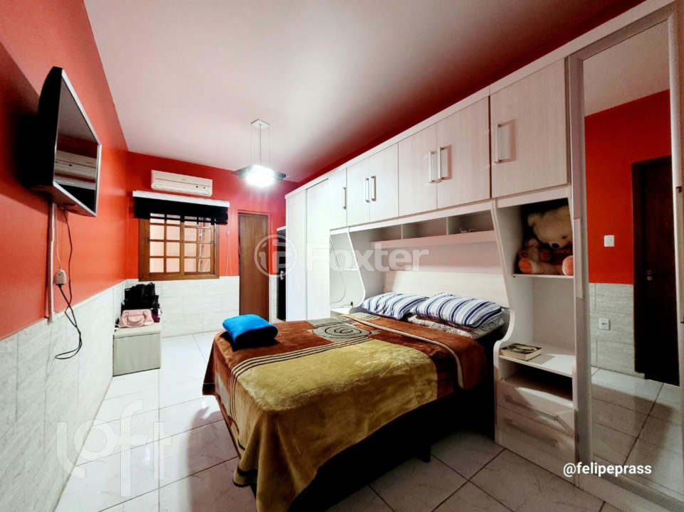 Casa à venda com 6 quartos, 242m² - Foto 16