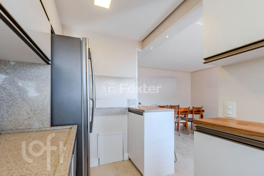 Apartamento à venda com 3 quartos, 79m² - Foto 13