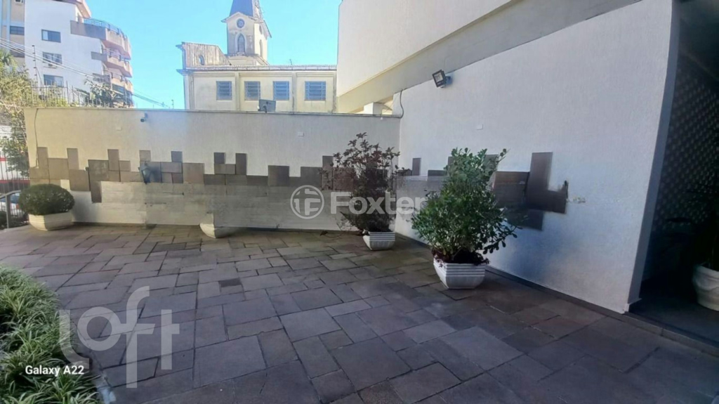 Apartamento à venda com 2 quartos, 75m² - Foto 18