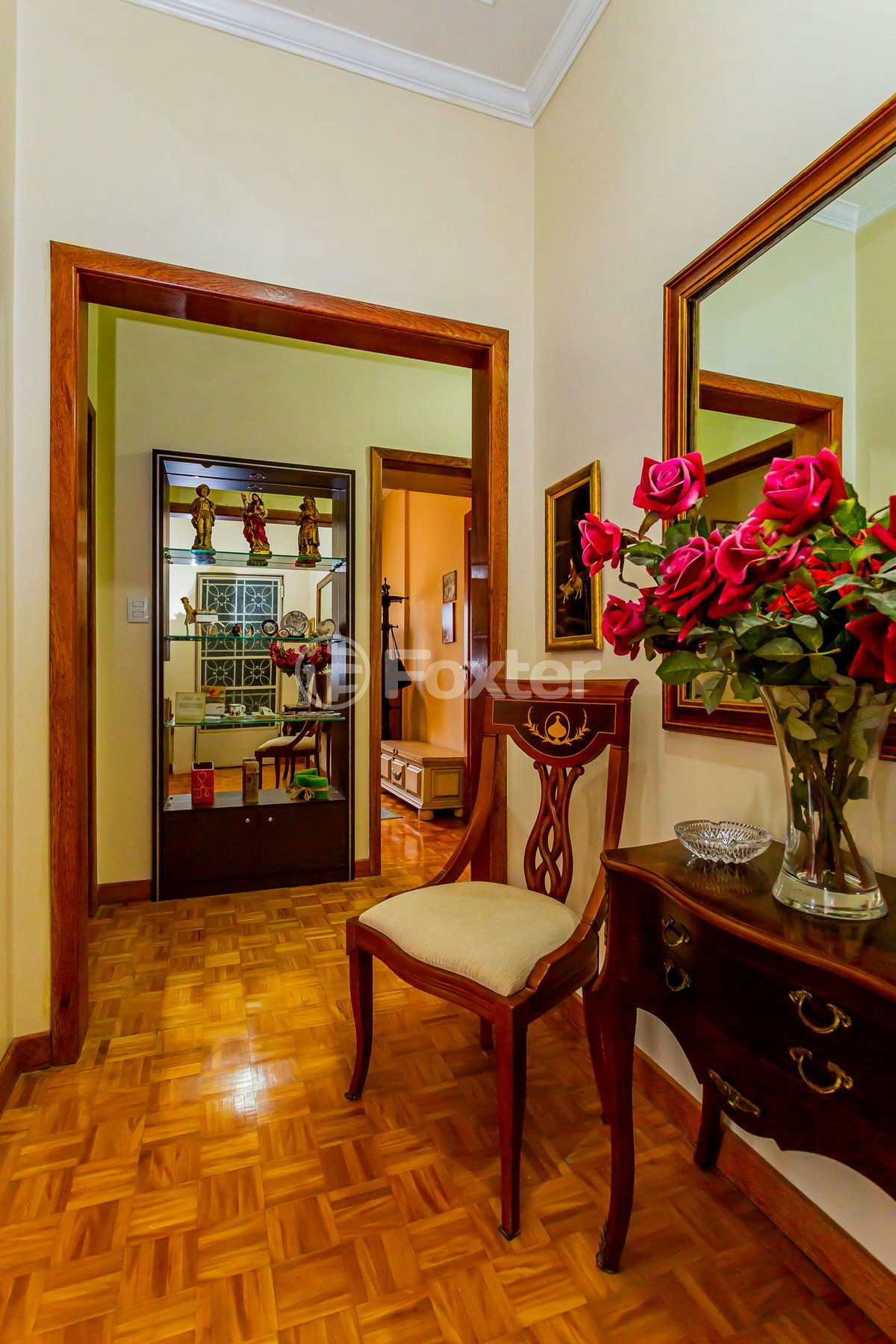 Apartamento à venda com 4 quartos, 195m² - Foto 9